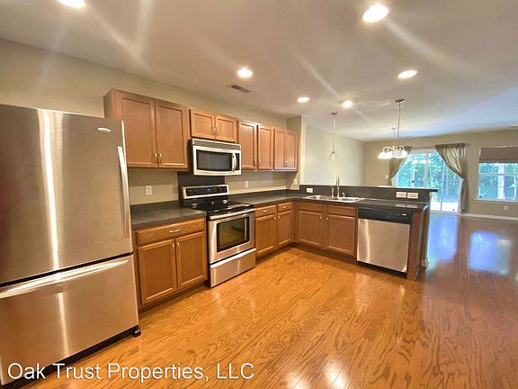 5th image of 5150 Trump St Unit 1403