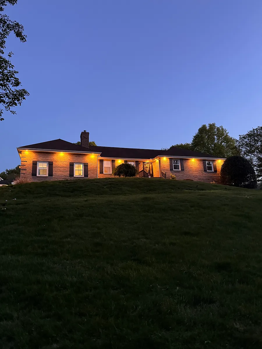 Building Photo - 7203 Manor House Dr