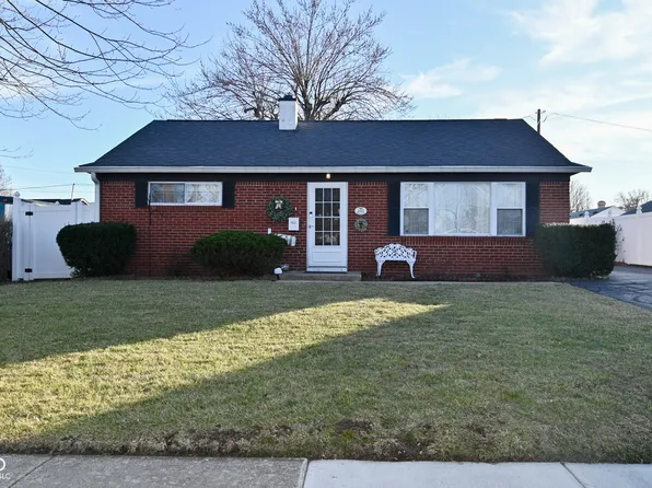 133 Marcy Ln, Greenwood, IN 46143