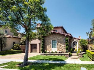 27 Tall Hedge, Irvine, CA 92603