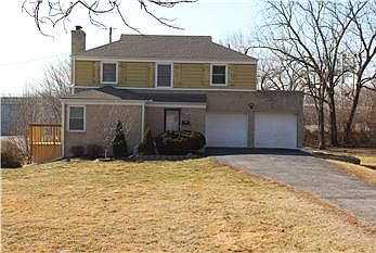 2nd image of 1864 N 40th St