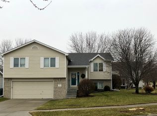7010 S 33rd St, Lincoln, NE 68516