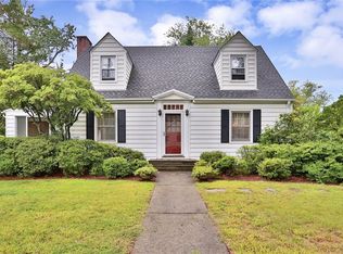 115 Prospect Ave, Valhalla, NY 10595