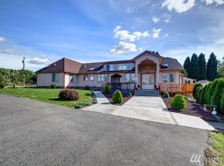 16605 122nd Pl NE, Bothell, WA 98011