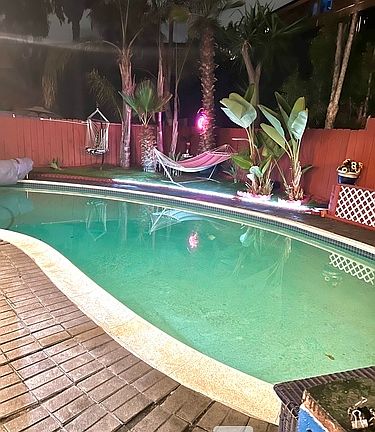 4th image of 2108 Hilldale St #1