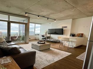 1702 S Michigan Ave #2504, Chicago, IL 60616