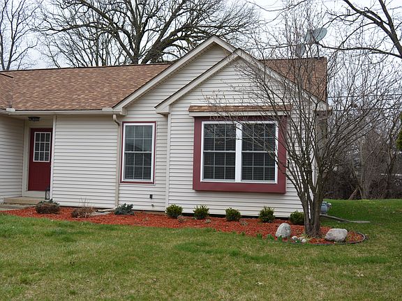 2nd image of 1505 Northbrook Dr