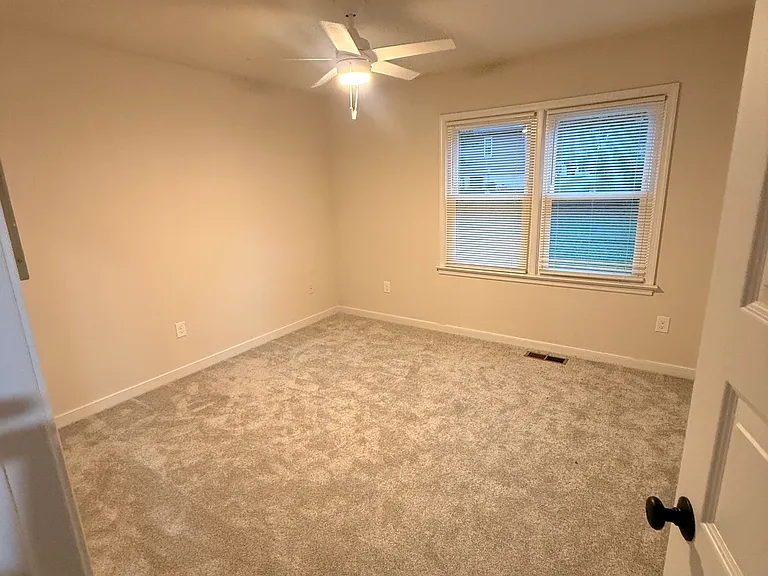 3115 S Ridge Rd — Photo 8