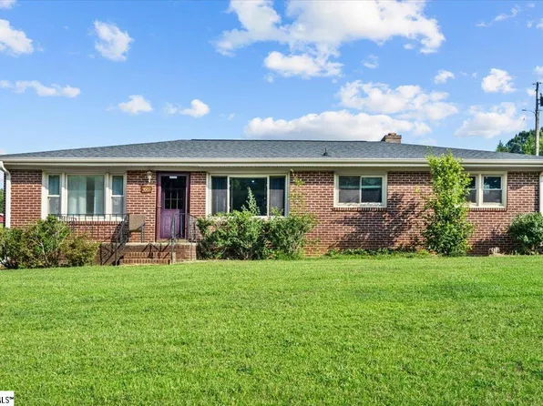 1651 Hampton Rd, Inman, SC 29349