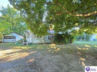 1573 Greensburg Rd, Hodgenville, KY 42748