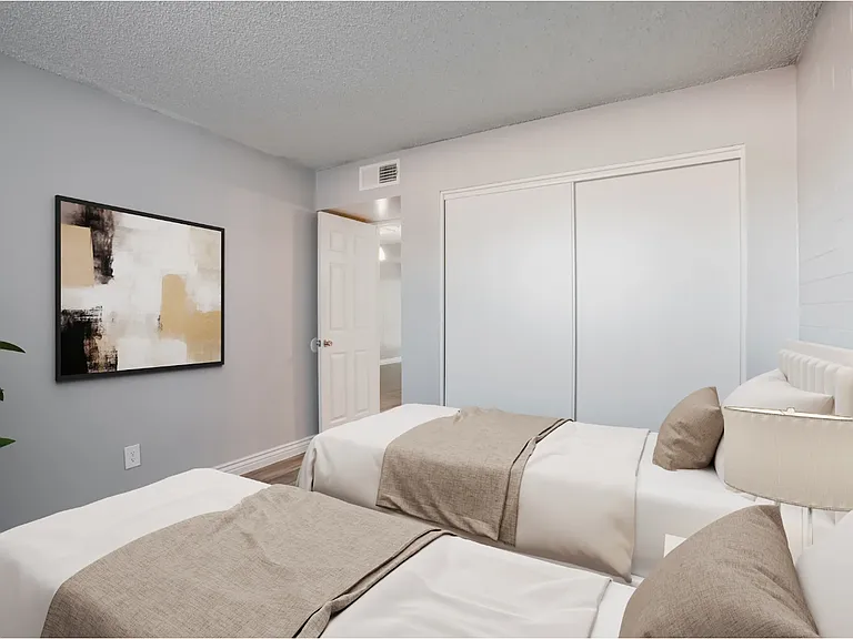 Radius Apartments — Photo 10