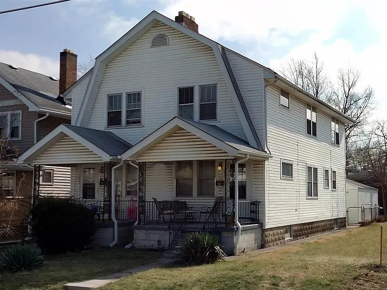 1619 E Hudson St — Photo 2