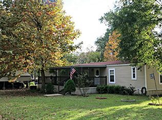 126 Sunrise Dr, Trinity, TX 75862
