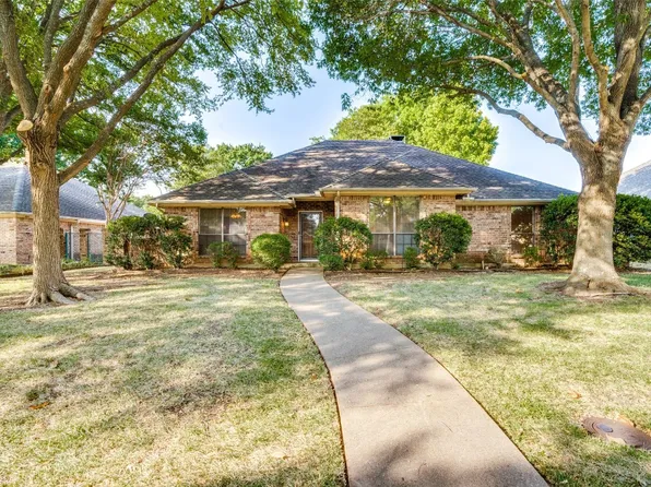 1328 Nettleton Dr, Desoto, TX 75115