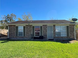 2085 Benedict Dr, Marrero, LA 70072