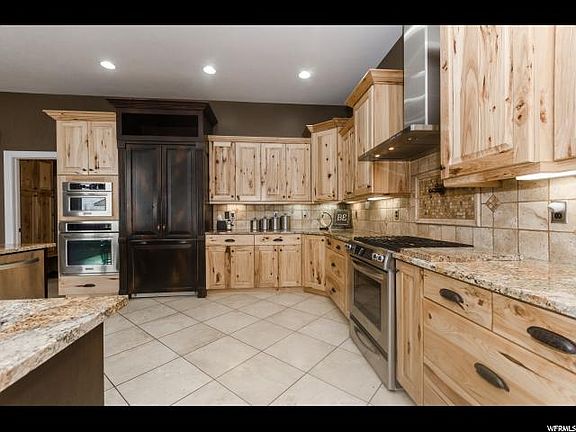 5th image of 2471 W 700 S