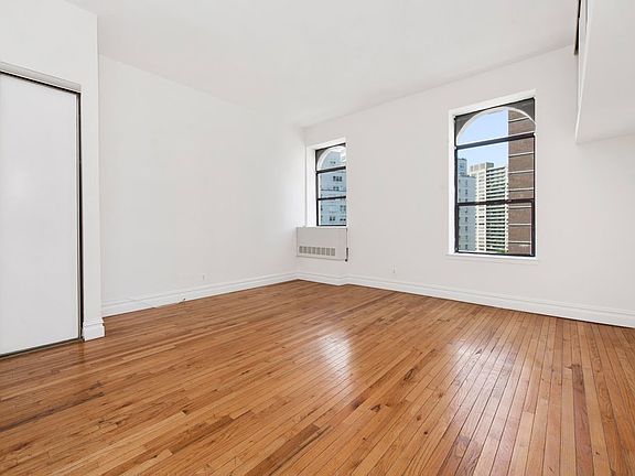 4th image of 154 W 70th St APT 8d
