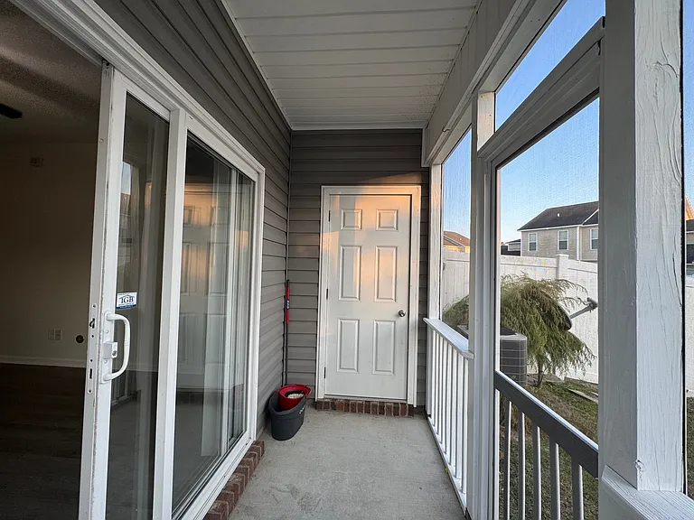 214 Glenhaven Ln — Photo 39