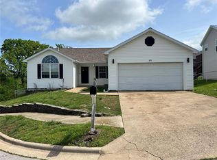 105 Hilton Ct, Saint Robert, MO 65584