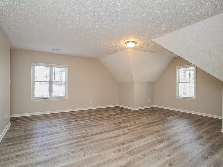 2306 Brafton Ct NW — Photo 10