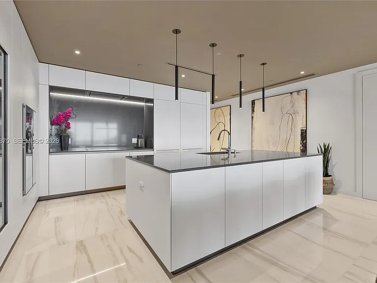 300 Biscayne Boulevard Way #3104 — Photo 7