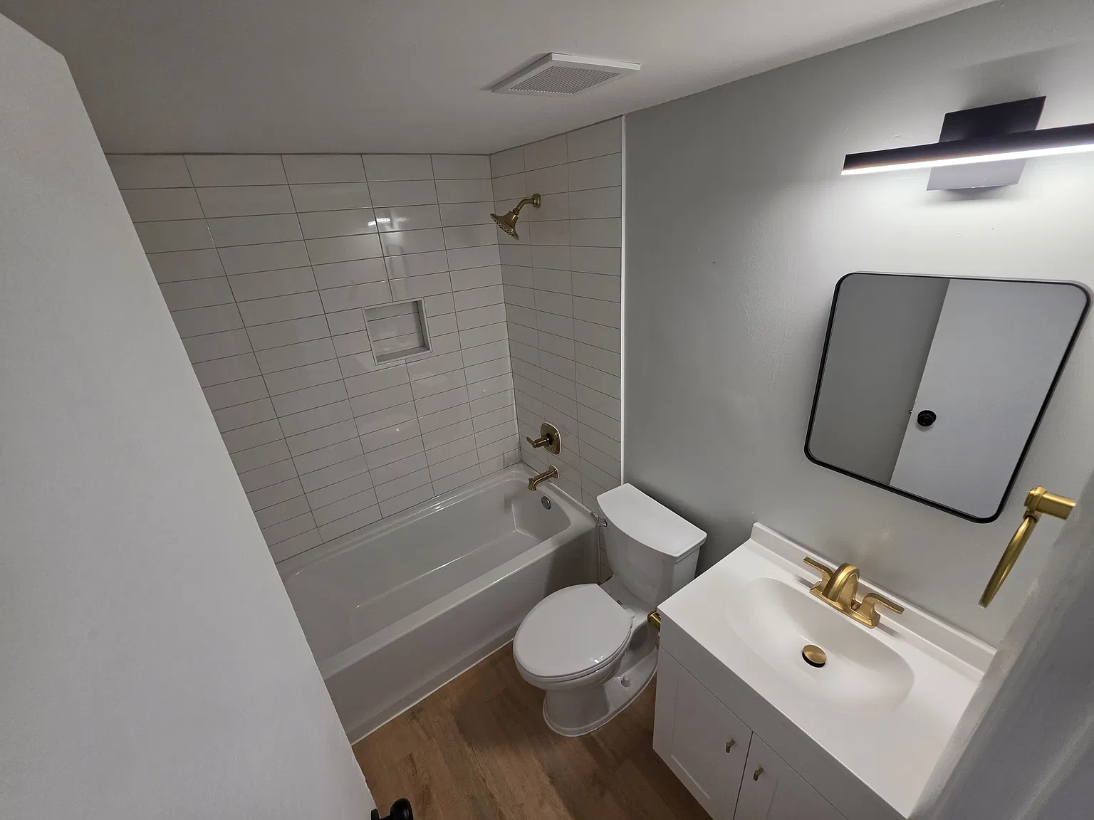 2 bed, 982 sqft, $1,400 — Photo 4