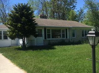 8017 N Poplar Dr, Milwaukee, WI 53217
