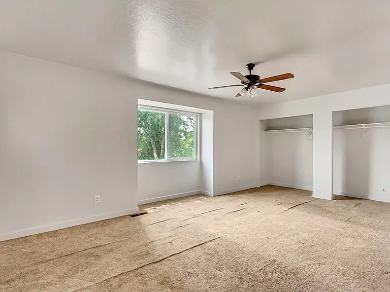 505 E Mansfield Ave — Photo 14