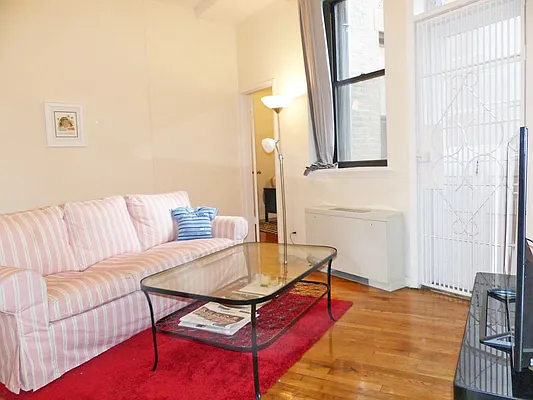Rented by Immac Realty | media 34