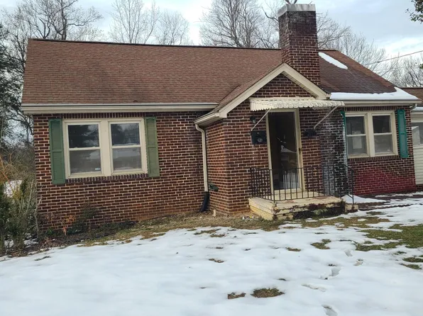 2919 Lowe Rd, Knoxville, TN 37918