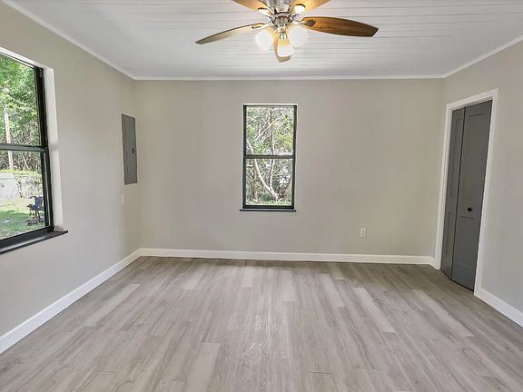 5th image of 3303 Avenue F