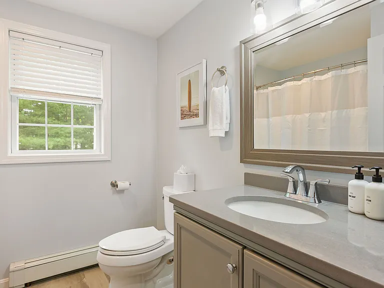 10 Kristina Ln — Photo 63