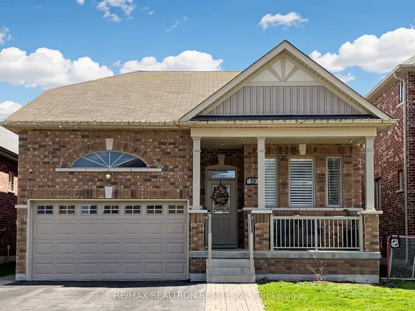 19 Stainton St W, Clarington, ON L1E 0H6