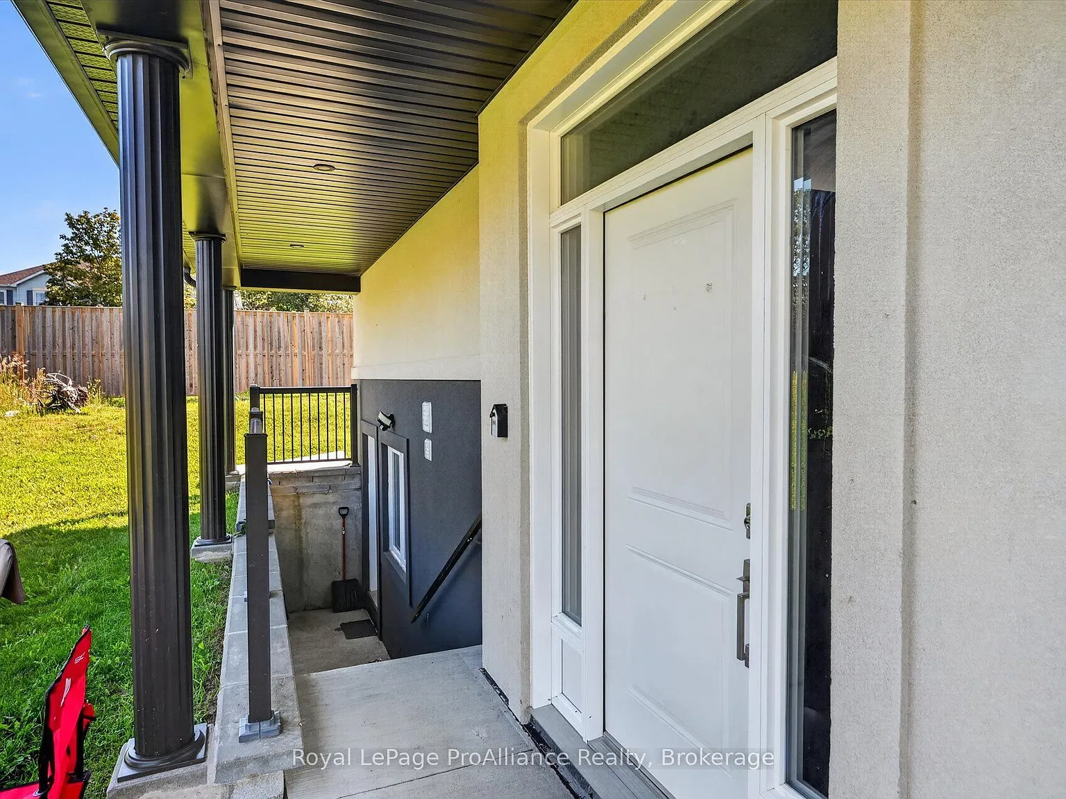4 bed, $3,000 — Photo 3