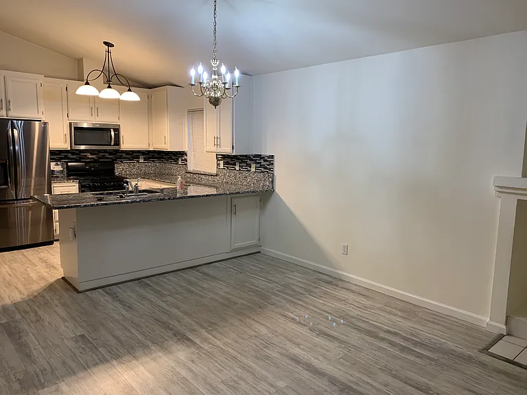 2306 Wicket Ave — Photo 5