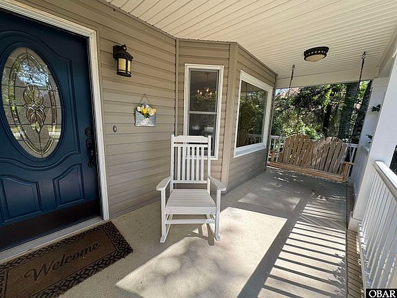 4th image of 127 Raleigh Wood Dr Lot 8