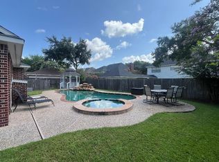 4508 Park Shadow Dr, Baytown, TX 77521