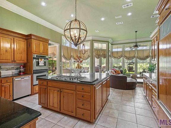 5th image of 19202 Spyglass Hill Dr