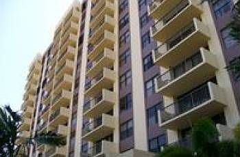 1st image of 1470 NE 123rd St APT 303