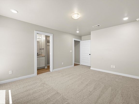 3rd image of 1205 E 21st St