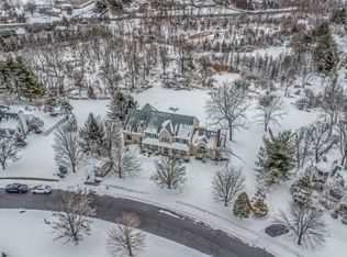 10 Red Robin Way, Raritan Twp., NJ 08822