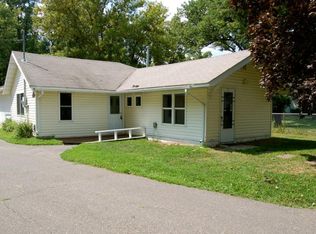 29221 Main St CABIN 1, Chisago City, MN 55013