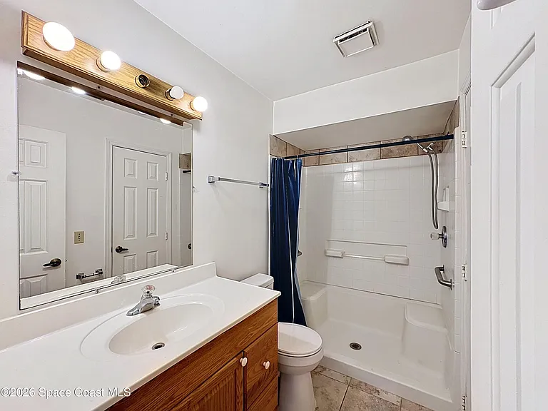 48 Bogart Pl — Photo 12