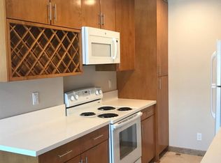 3663 Cardiff Ave APT 202, Los Angeles, CA 90034