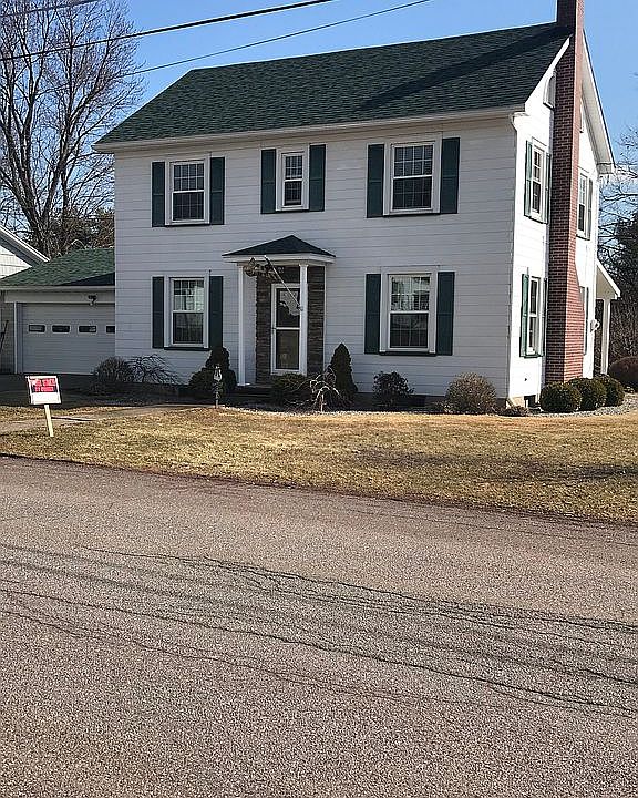 1st image of 604 E 2nd St