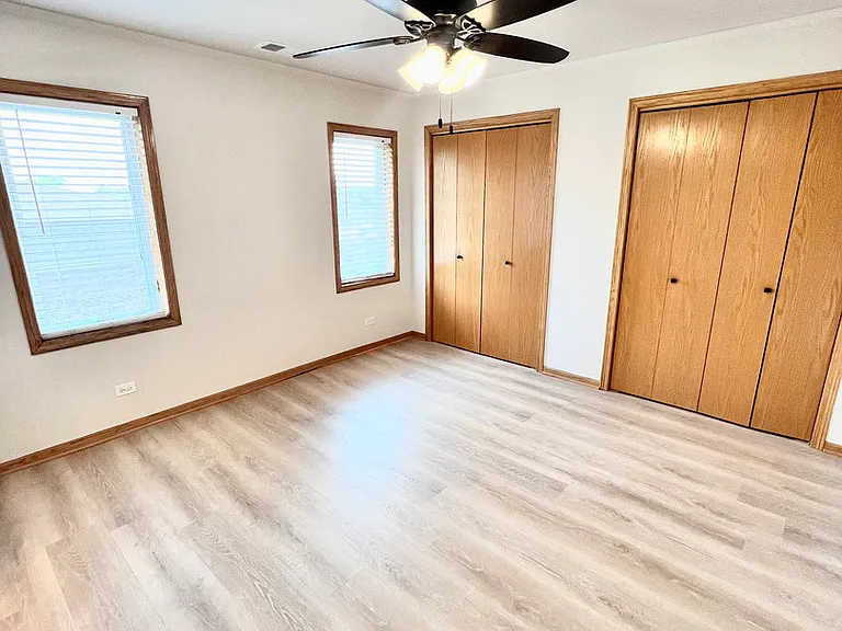 10418 S Keating Ave #3A — Photo 25
