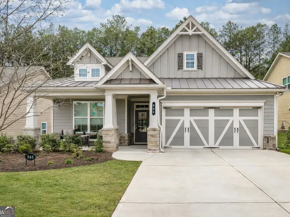 565 Timberbrook Dr, Sharpsburg, GA 30277