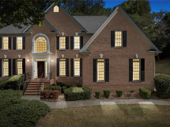 1435 Hillcrest Hts, Alpharetta, GA 30005