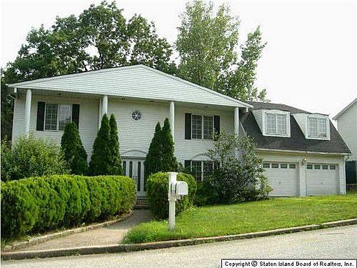 1st image of 332 Boscombe Ave