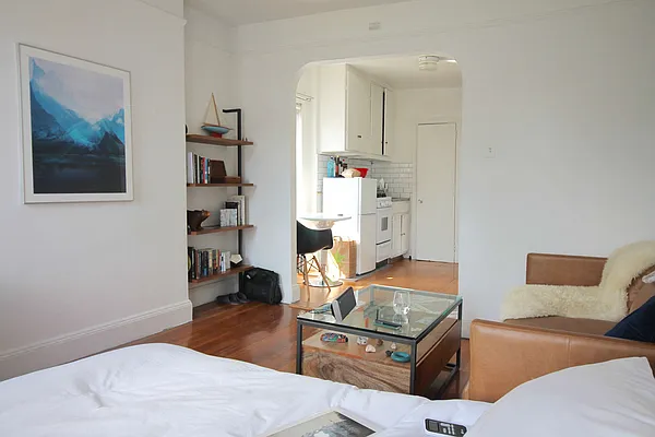 Rented by J Misrahi Realty Corp | media 8